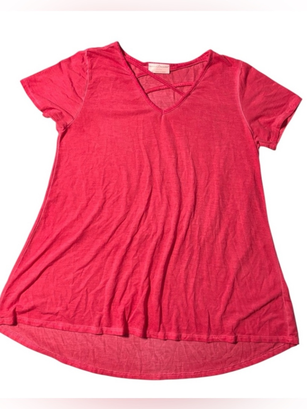 Bobbie Brooks Bright Pink V-Neck Short Sleeve Top with Crisscross Detail size L.